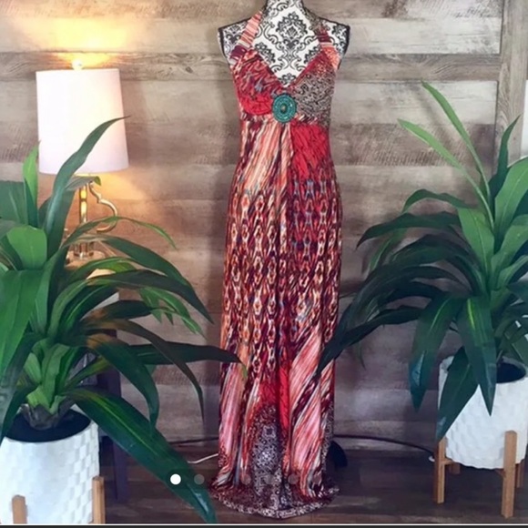 Dresses & Skirts - ⭐️SOLD⭐️Size 1X Stunning Vivid Maxi Dress w/ Bead
